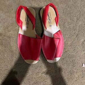 Angelitos Brand New Leather Spanish Sandals size EU 38 (US 7.5) color red